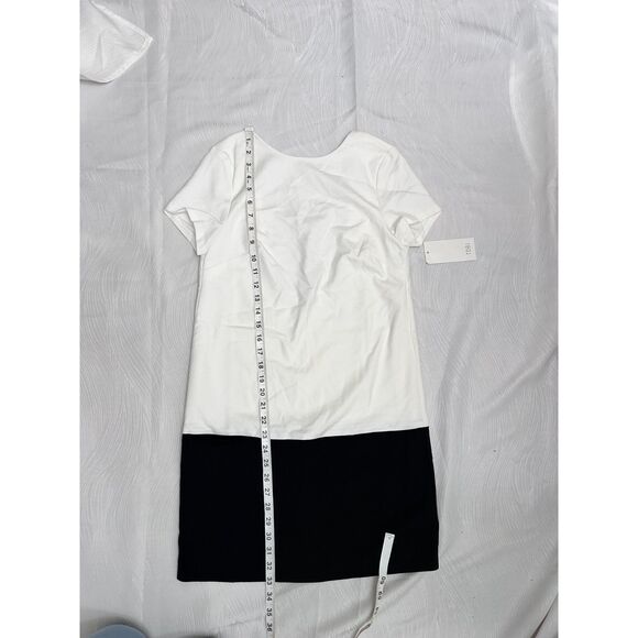 TOBI White and Black Backless Short Sleeve Mini Shift Cocktail Dress - Size XS - Picture 9 of 10
